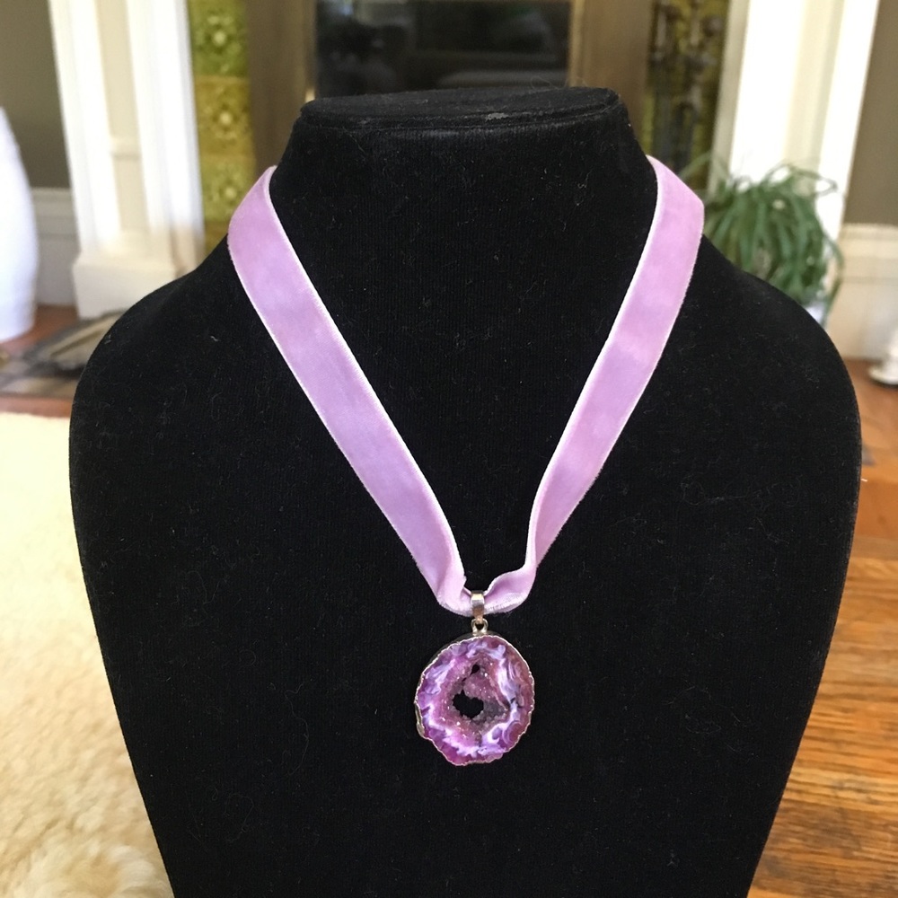 Druzy Quartz/lavender velvet choker
